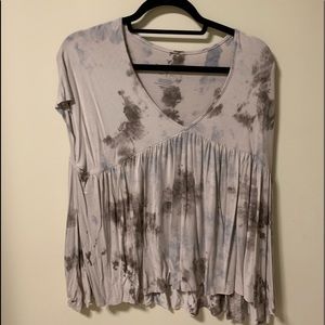 AEO soft & sexy tie dye v-neck